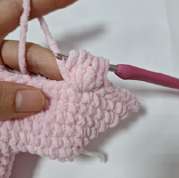Brachiosaurus step photo: working the first bobble