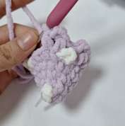 Triceratops step photo: finishing the frill